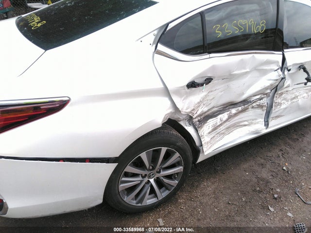 2021 Lexus ES, VIN: 58AD11D19MU002355
