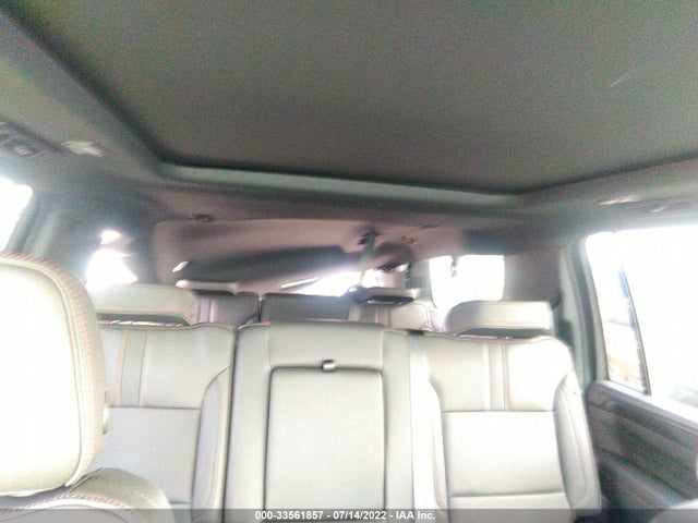 2022 Chevrolet Suburban, VIN: 1GNSKEKD9NR151980