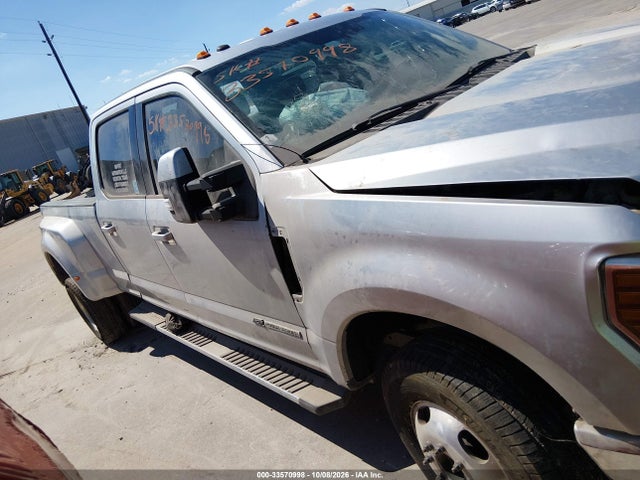 Продаж на аукціоні авто 2018 Ford F-350 Lariat, vin: 1FT8W3DTXJEB81779, номер лоту: 33570998