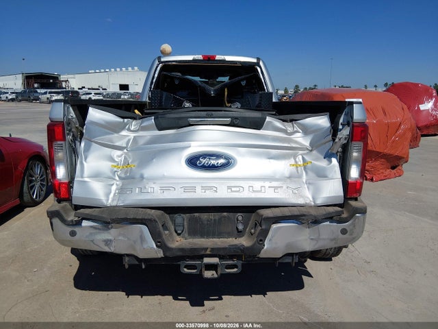 Продаж на аукціоні авто 2018 Ford F-350 Lariat, vin: 1FT8W3DTXJEB81779, номер лоту: 33570998