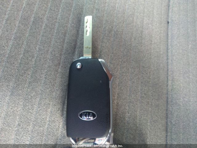 KNDJ23AU9L7026593 KIA SOUL S