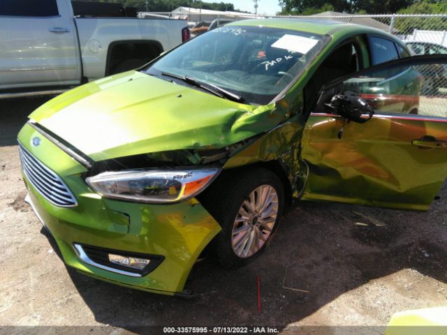 1FADP3N23JL271942 Ford Focus Titanium
