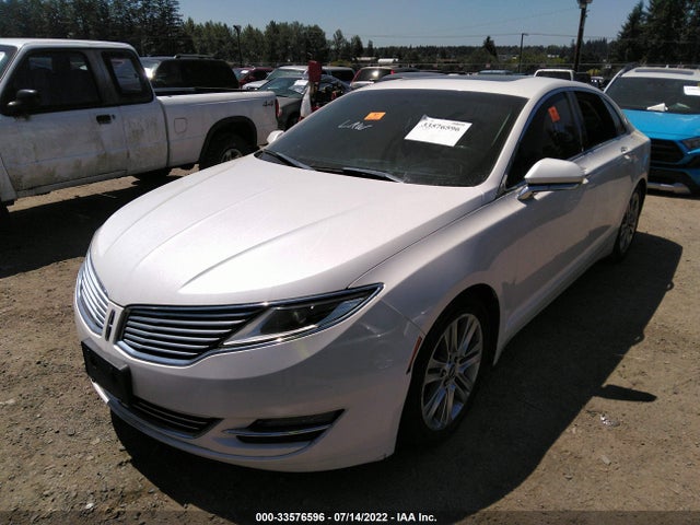 Lincoln MKZ 2014 3LN6L2GK0ER823339 Image 2