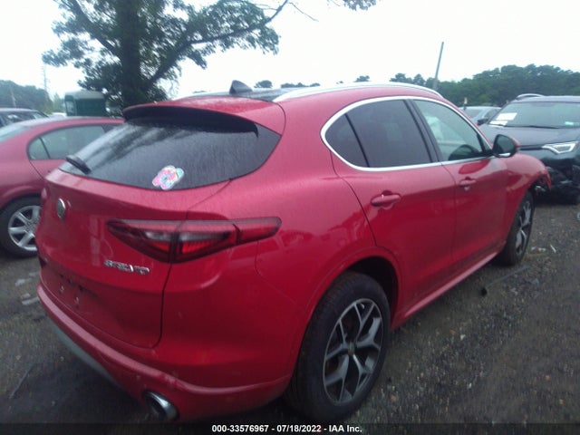 2021 Alfa Romeo Stelvio, VIN: ZASPAKBN9M7D18946
