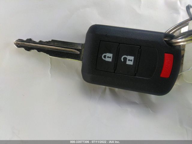 JA4AD2A34KZ007118 Mitsubishi Outlander Es