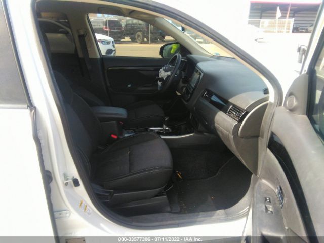 JA4AD2A34KZ007118 Mitsubishi Outlander Es