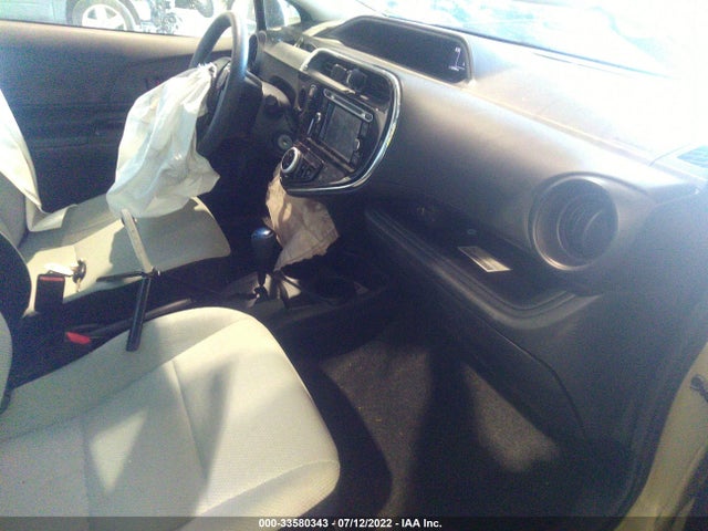 2018 Toyota Prius, VIN: JTDKDTB36J1605075