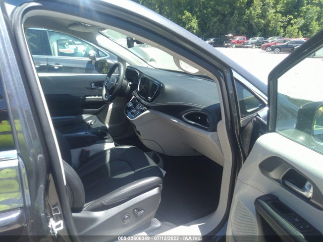 2022 Chrysler Pacifica Hybrid, VIN: 2C4RC1L77NR120971
