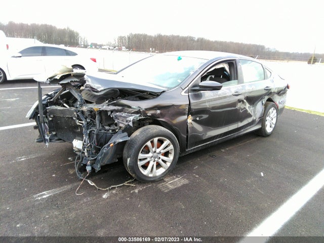 Chrysler 200 2015 1C3CCCAB7FN670313 Image 2