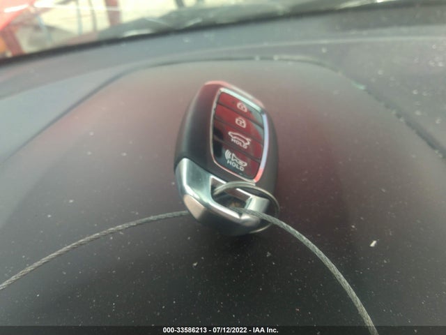 2022 Hyundai Veloster, VIN: KMHT36AH7NU013741