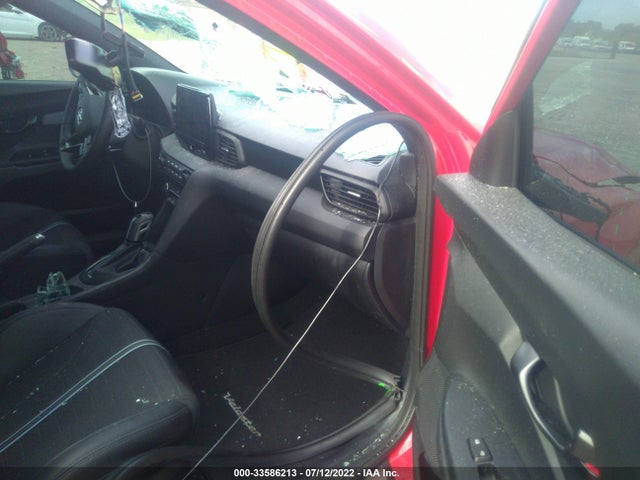 2022 Hyundai Veloster, VIN: KMHT36AH7NU013741