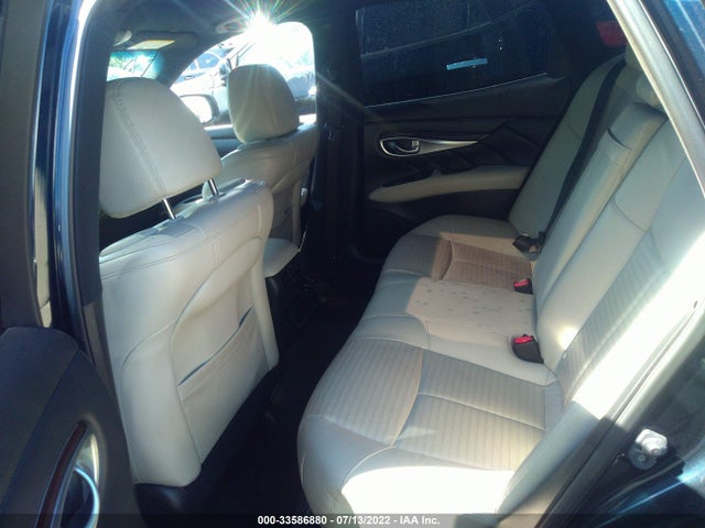 2015 Infiniti Q70, VIN: JN1BY1ARXFM562139