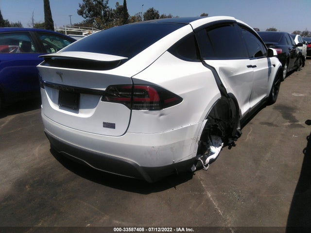 2022 Tesla Model X, VIN: 7SAXCBE66NF337864