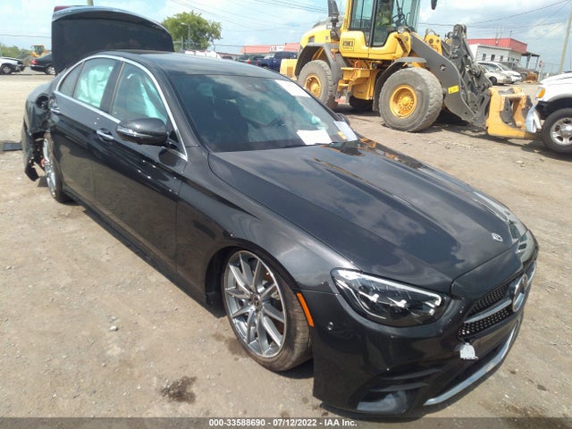 2022 Mercedes-Benz E-Class, VIN: W1KZF5KB2NB034752