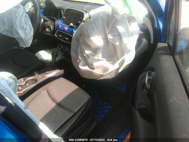 2019 Fiat 500X, VIN: ZFBNFYA15KP774073