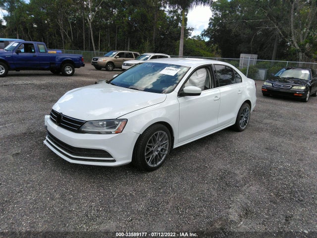3VW2B7AJXHM384572 Volkswagen Jetta 1.4t S