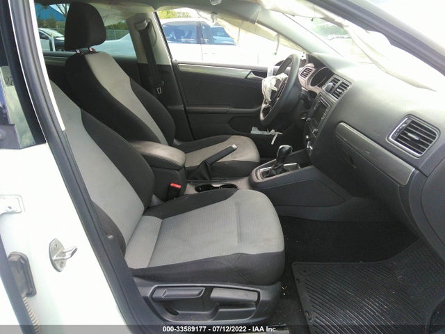 3VW2B7AJXHM384572 Volkswagen Jetta 1.4t S