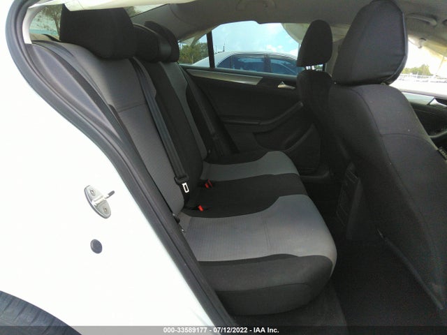 3VW2B7AJXHM384572 Volkswagen Jetta 1.4t S