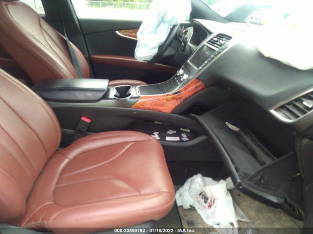 2020 Lincoln Nautilus, VIN: 2LMPJ6K97LBL15150