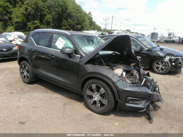 2019 Volvo XC40, VIN: YV4162UL7K2074748