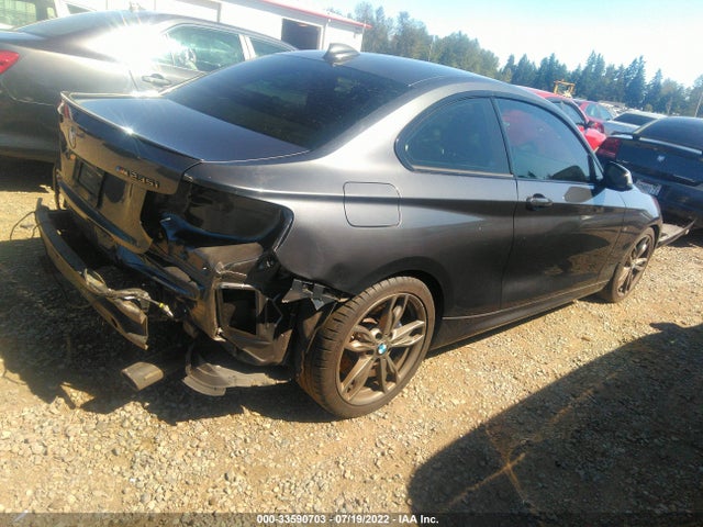 BMW 2 Series M235i 2014 WBA1J7C56EVW84125 Image 4
