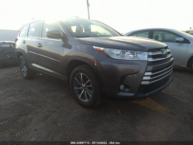 2017 5TDKZRFH1HS514335 main image