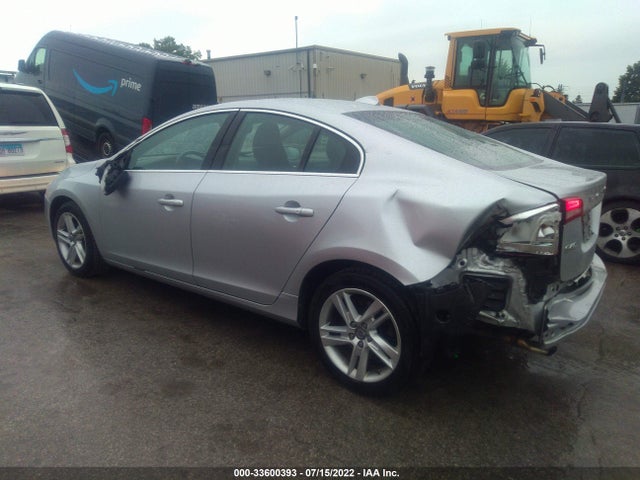 2015 Volvo S60, VIN: YV140MFK3F2340848