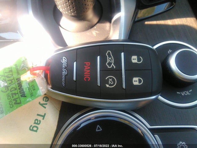 ZASPAKBN5M7D14067 Alfa Romeo STELVIO TI