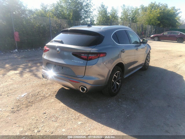 ZASPAKBN5M7D14067 Alfa Romeo STELVIO TI