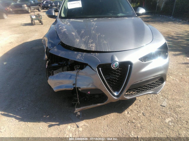 ZASPAKBN5M7D14067 Alfa Romeo STELVIO TI