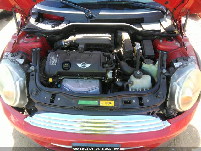 2011 MINI COOPER WMWSU3C51BTX96861 Photo 9