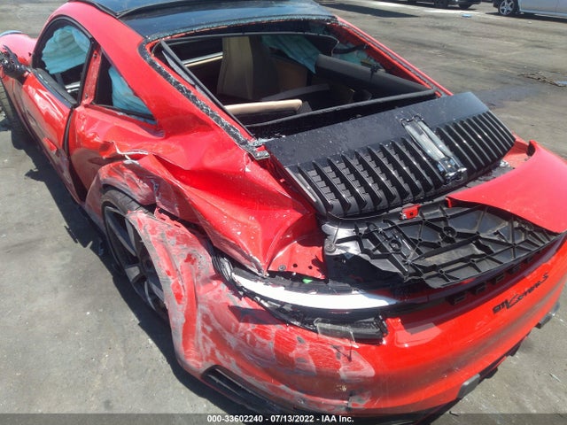 2021 Porsche 911, VIN: WP0AB2A9XMS221106