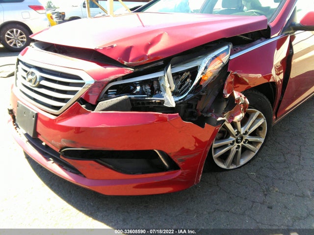2015 HYUNDAI SONATA 2.4L SE VIN: 5NPE24AF5FH167198