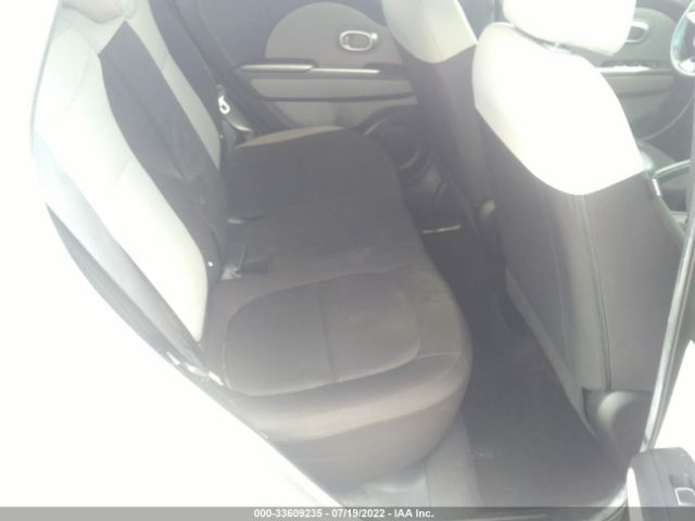 KNDJN2A24J7567581 KIA Soul Base