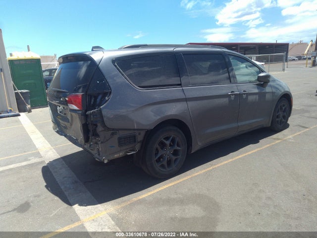 Chrysler Pacifica Touring L 2020 аукцион фото