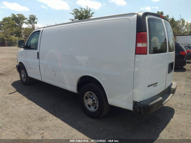 2015 Chevrolet Express, VIN: 1GCWGFCF8F1151826