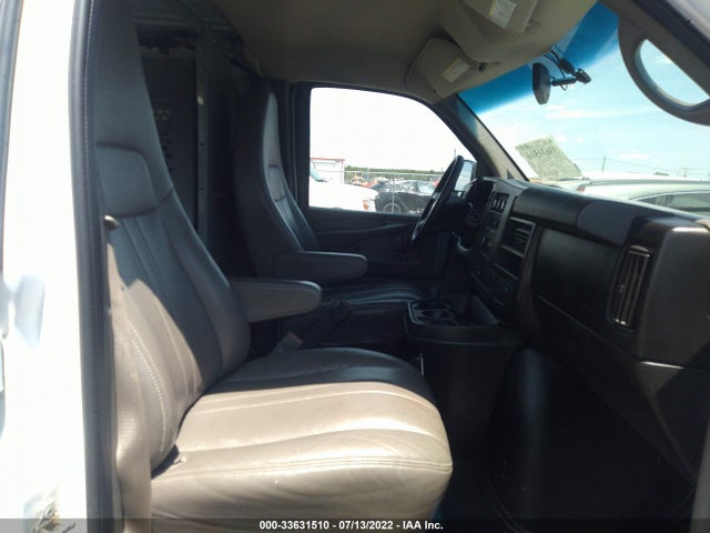 2015 Chevrolet Express, VIN: 1GCWGFCF8F1151826