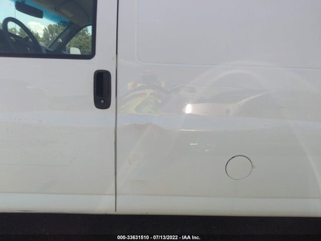 2015 Chevrolet Express, VIN: 1GCWGFCF8F1151826