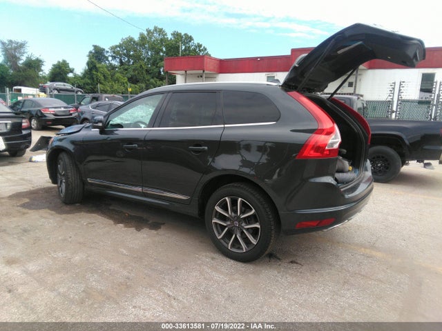 2016 Volvo XC60, VIN: YV449MRKXG2923438