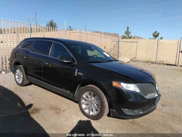 2015 Lincoln MKT, VIN: 2LMHJ5NK1FBL03710