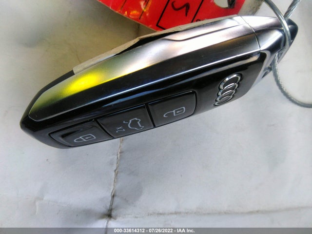 2021 Audi A7, VIN: WAUV2AF2XMN046245