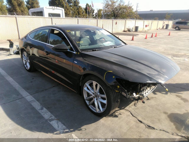 2021 Audi A7, VIN: WAUV2AF2XMN046245