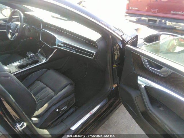 2021 Audi A7, VIN: WAUV2AF2XMN046245