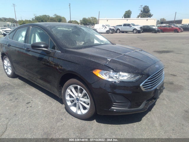 2020 Ford Fusion, VIN: 3FA6P0LU5LR149616