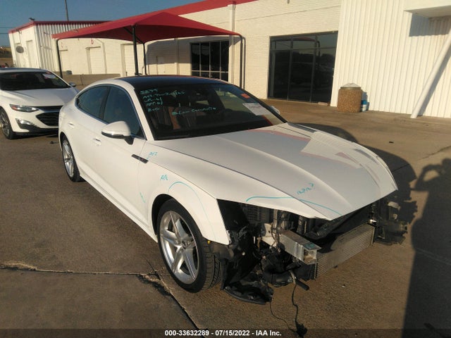 2021 Audi A5, VIN: WAUDACF54MA014242