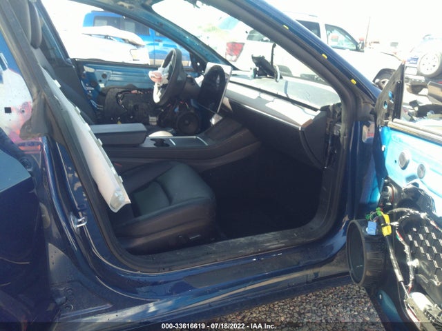 Tesla MODEL 3 2021 5YJ3E1EB0MF070247 Image 5