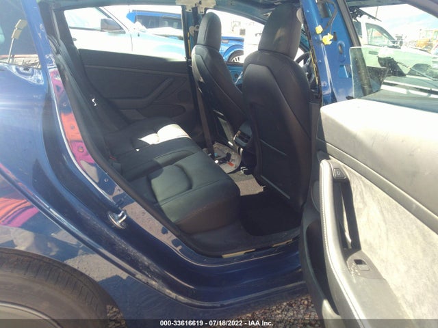 Tesla MODEL 3 2021 5YJ3E1EB0MF070247 Image 8