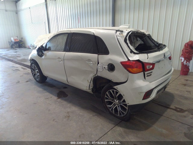 JA4AR3AU2JZ029990 Mitsubishi Outlander Sport 2.0
