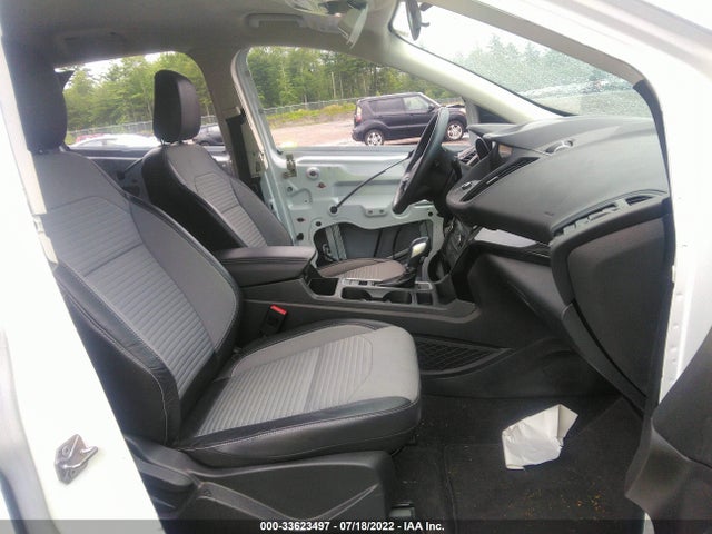 2019 Ford Escape, VIN: 1FMCU9GD4KUC33739
