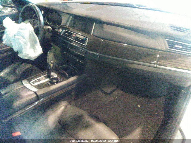 2015 BMW Alpina B7, VIN: WBAYB6C54FD965921